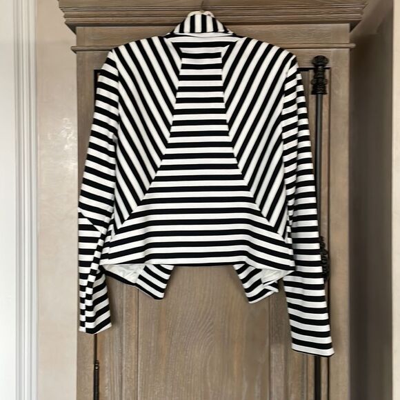 Robbi & Nikki by Robert Rodriguez striped blazer size medium - Picture 14 of 17